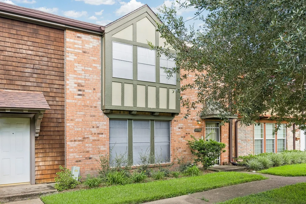 Unit for sale at 10564 Hammerly Boulevard, Houston, TX 77043