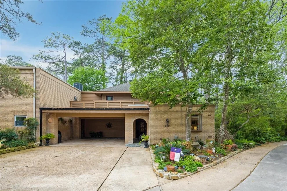 Unit for sale at 201 Vanderpool Lane, Houston, TX 77024
