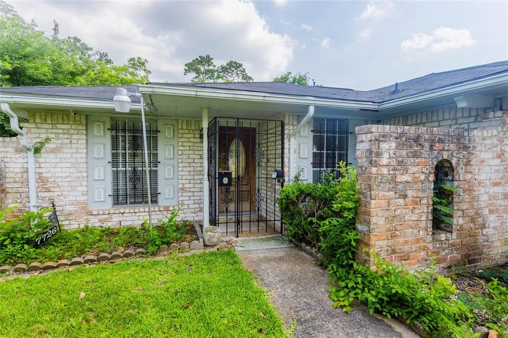 Unit for sale at 7726 Melanie Street, Houston, TX 77016