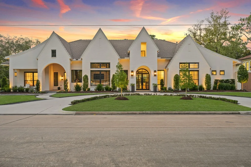 Unit for sale at 506 W Shadowbend Avenue, Friendswood, TX 77546