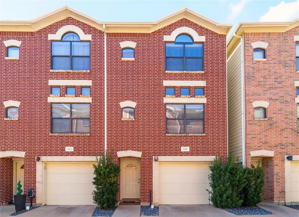 Unit for sale at 648 Westcross Street, Houston, TX 77018