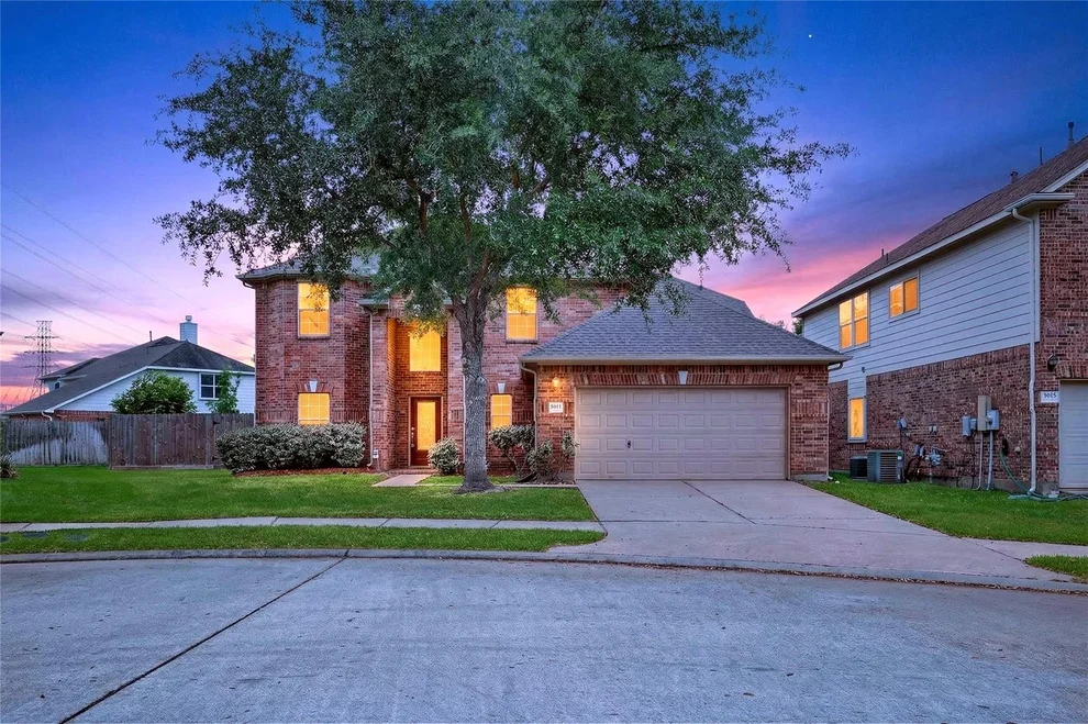 Unit for sale at 9611 Mammoth Springs Court, Houston, TX 77095