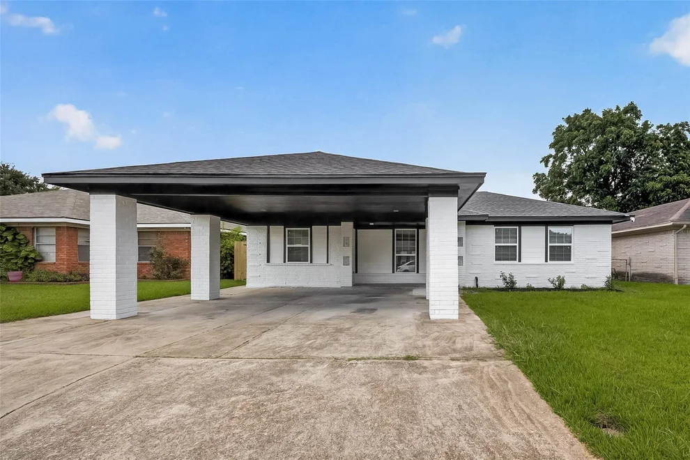 Unit for sale at 8755 Cowart Street, Houston, TX 77029