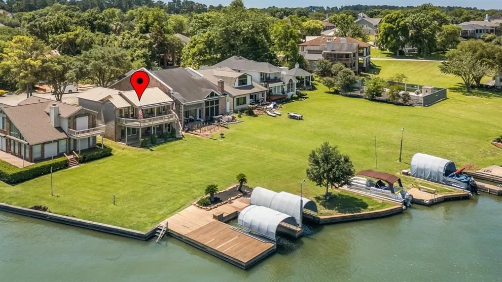 Unit for sale at 112 Cove Point, Montgomery, TX 77356