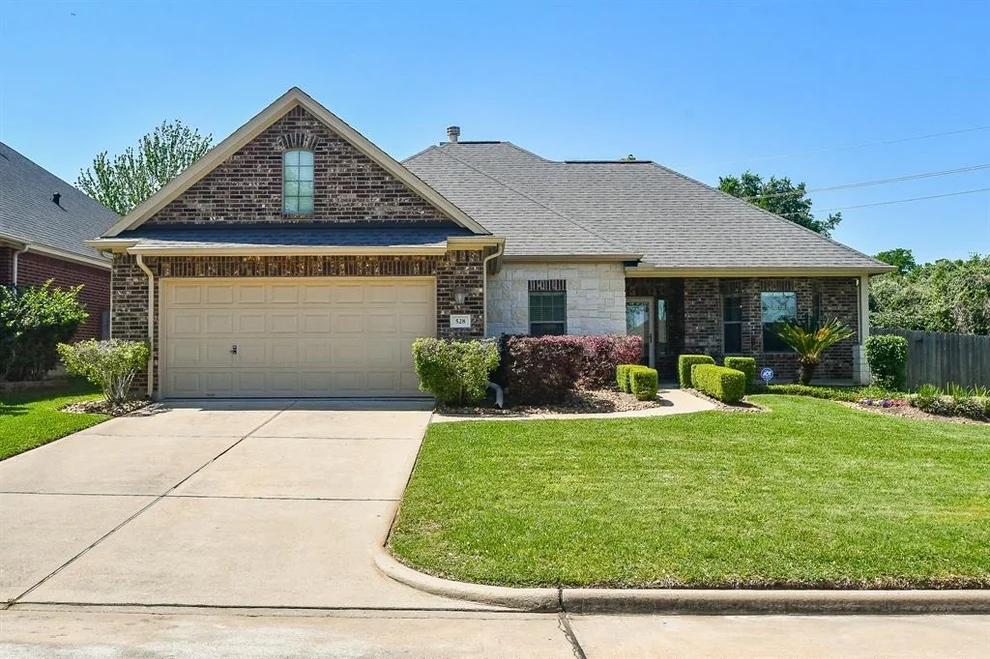 Unit for sale at 528 Ironwood Forest Drive, Richmond, TX 77469