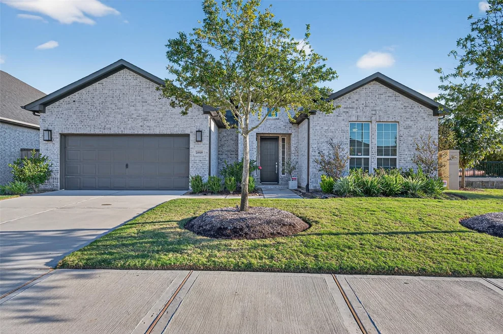 Unit for sale at 28939 Shady Grove Lane, Fulshear, TX 77441