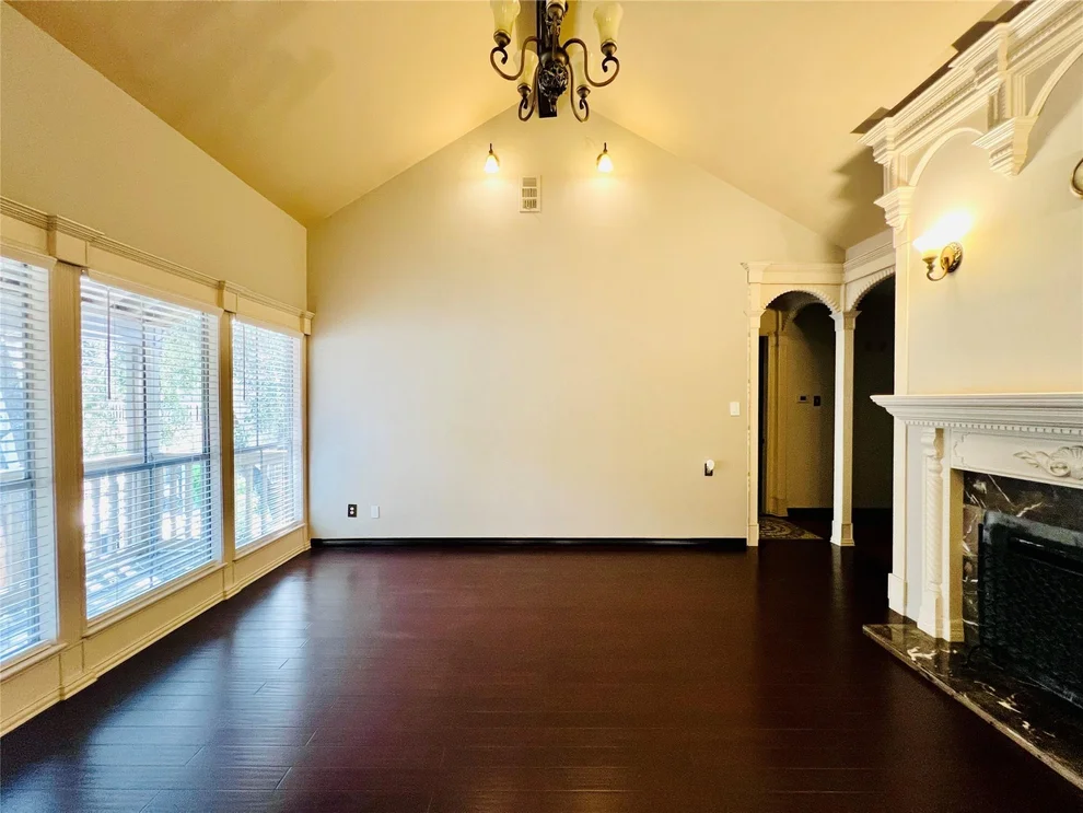Unit for sale at 2100 Tanglewilde Street, Houston, TX 77063