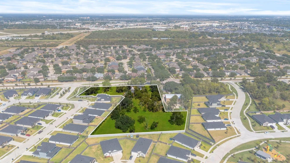 Unit for sale at 5418 Bryan Road, Rosenberg, TX 77469