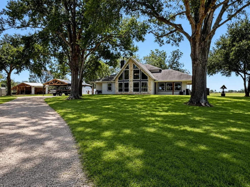 Unit for sale at 19023 Frey Road, Hempstead, TX 77445