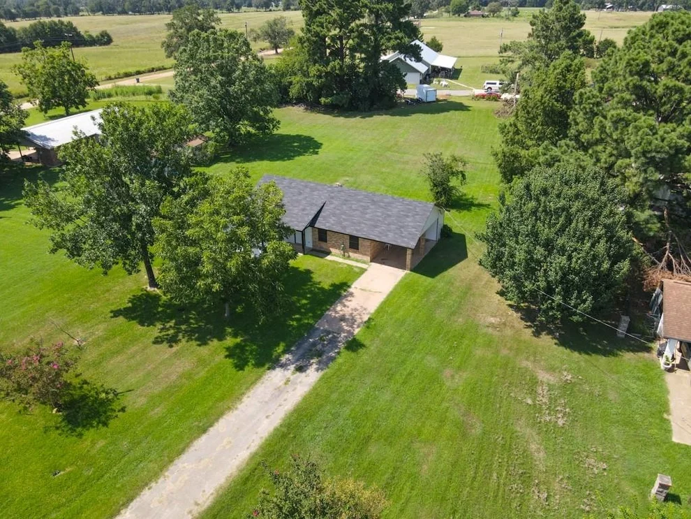 Unit for sale at 155 County Road 1815, Crockett, TX 75835