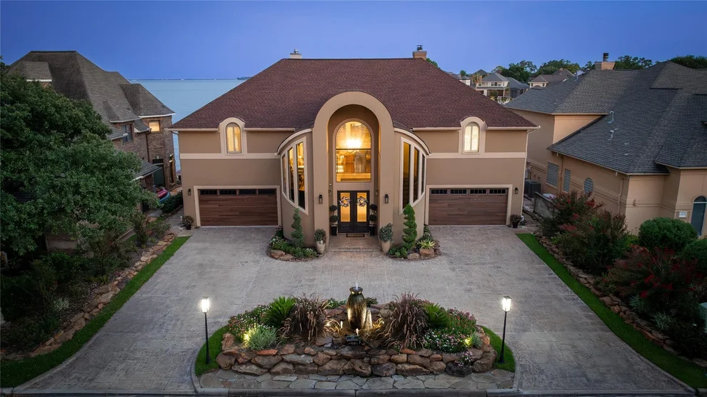 Unit for sale at 195 Sarasota Circle S, Montgomery, TX 77356