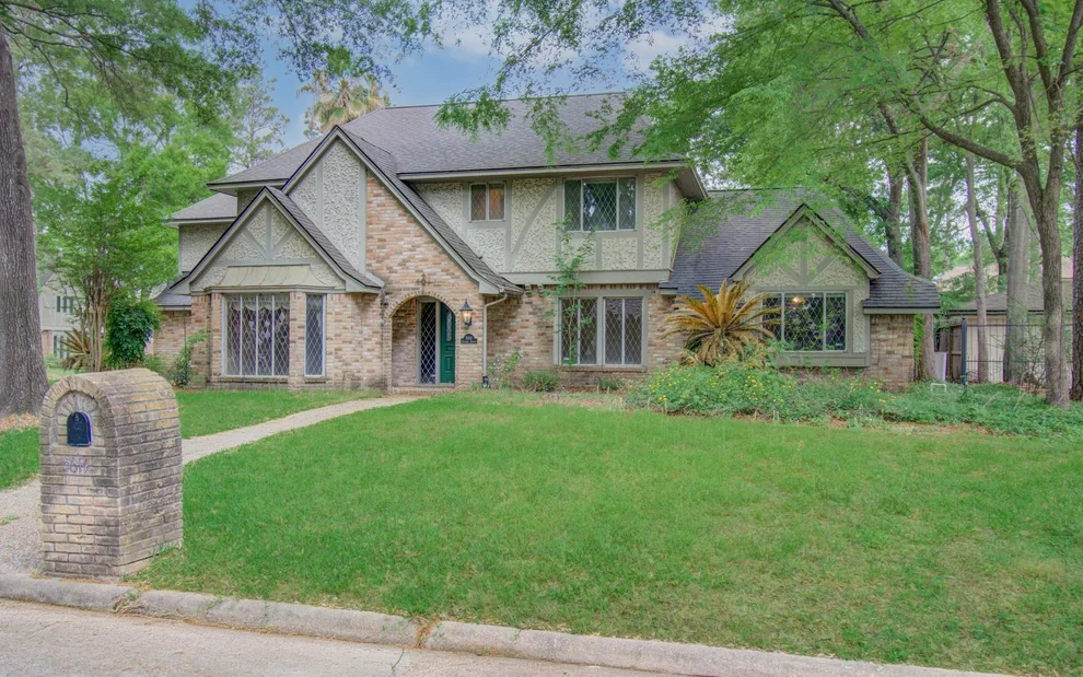 Unit for sale at 5614 Ascalon Circle, Houston, TX 77069