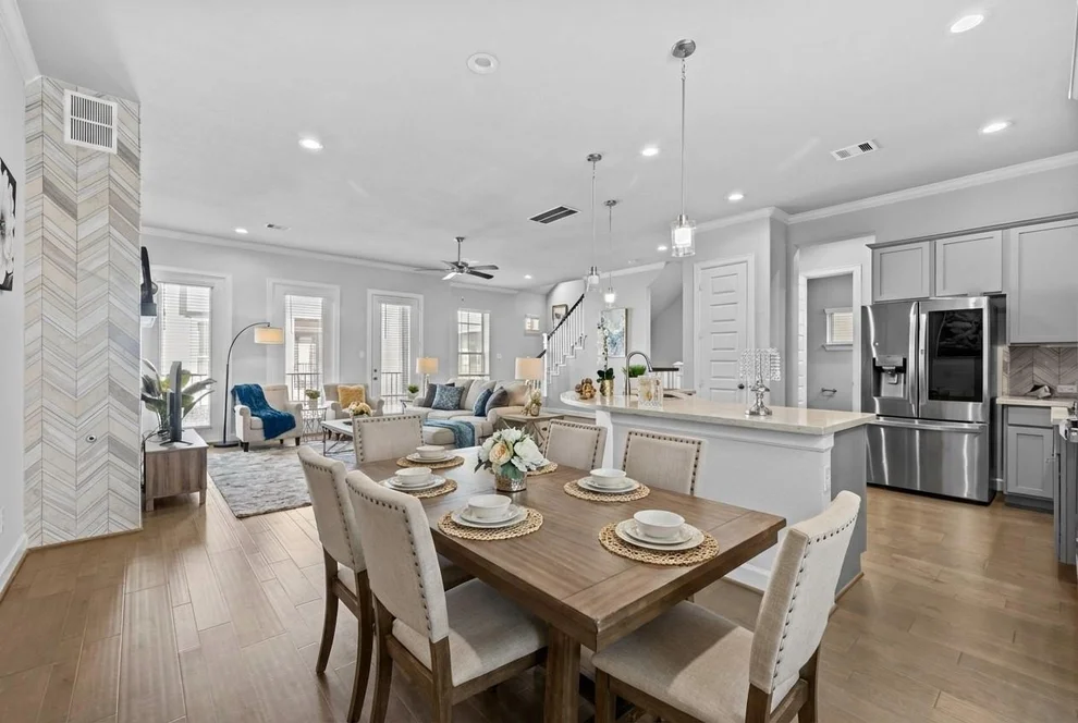 Unit for sale at 4007 Centre Valley Lane, Houston, TX 77043