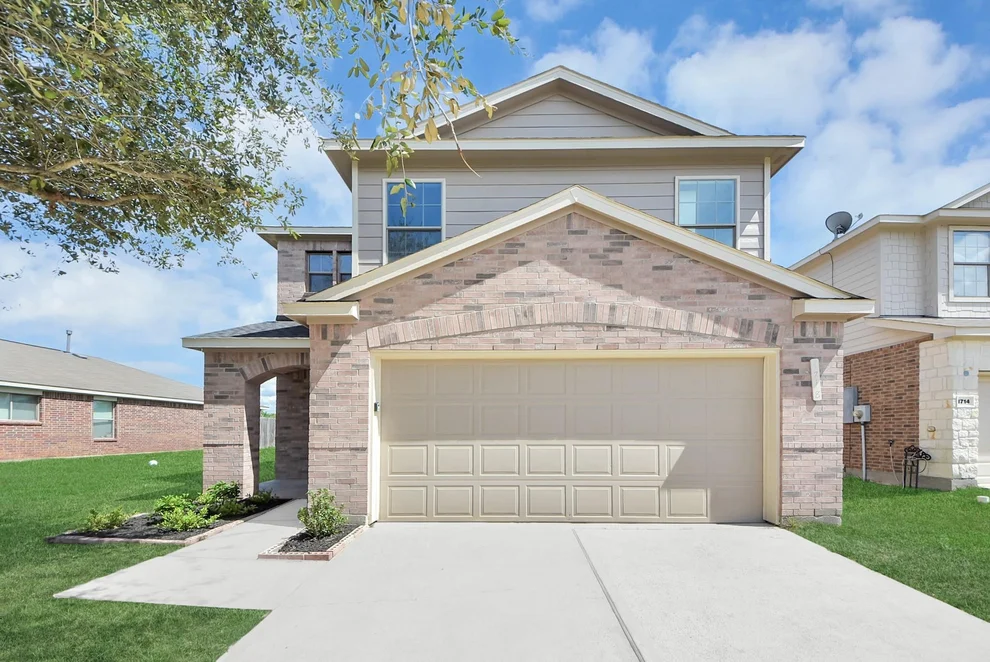 Unit for sale at 1718 Peyton Circle Court, Houston, TX 77049