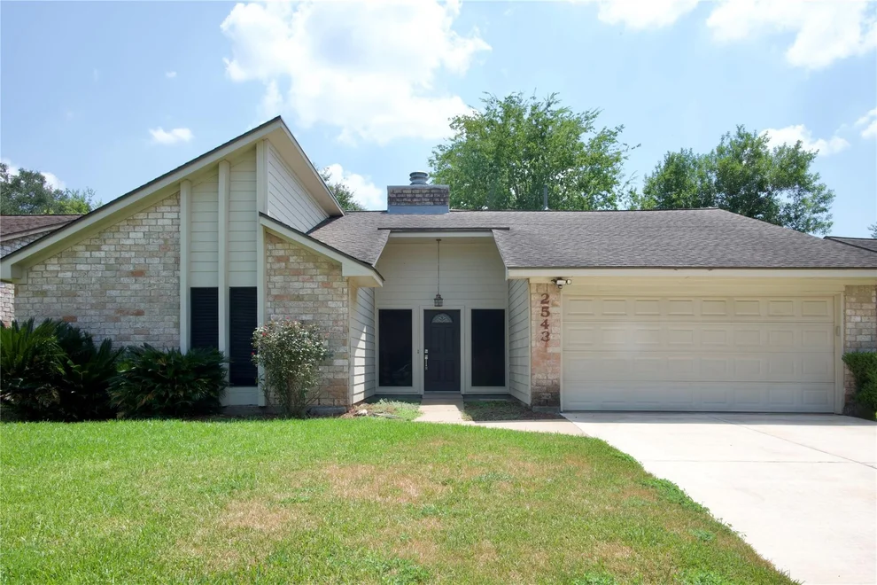 Unit for sale at 2543 Sage Brush Lane, Sugar Land, TX 77479