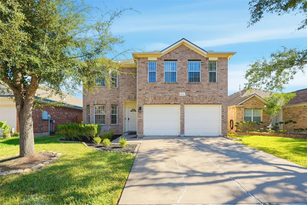 Unit for sale at 5714 La Crema, Missouri City, TX 77459