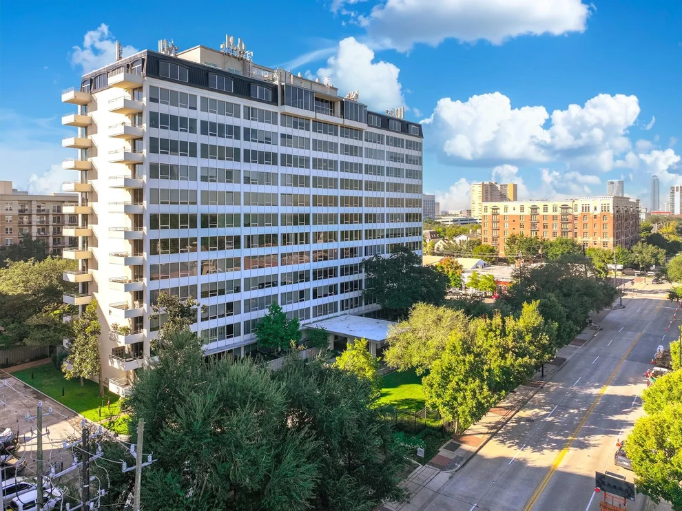 Unit for sale at 2701 Westheimer Road, Houston, TX 77098