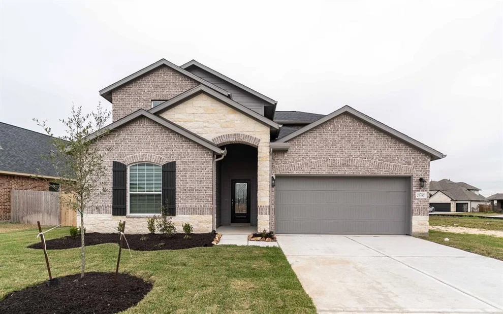 Unit for sale at 23437 Zinfandel Drive, Alvin, TX 77511