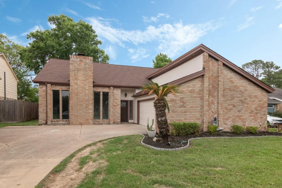 Unit for sale at 11406 Briar Forest Drive, Houston, TX 77077