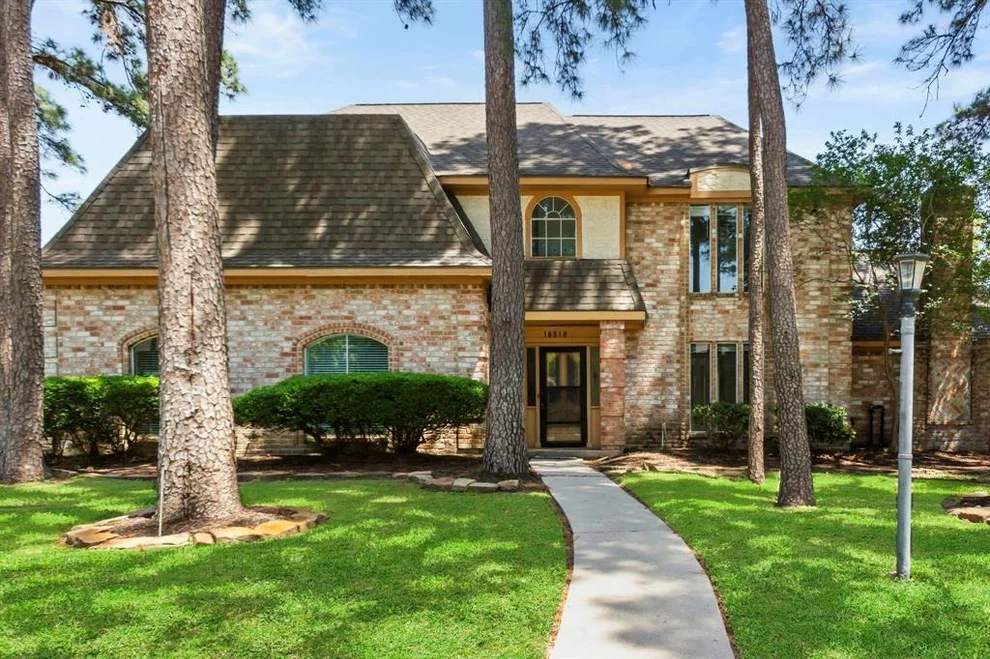 Unit for sale at 18318 Mahogany Forest Drive, Spring, TX 77379