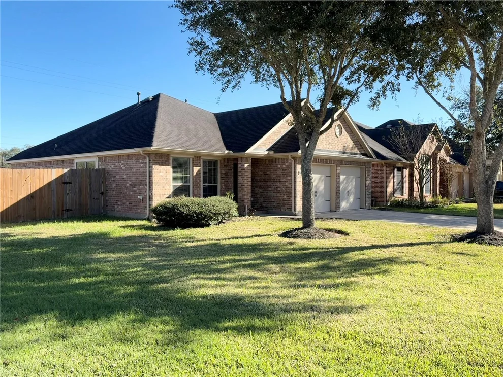 Unit for sale at 4523 Blakes Ridge Street, Fresno, TX 77545