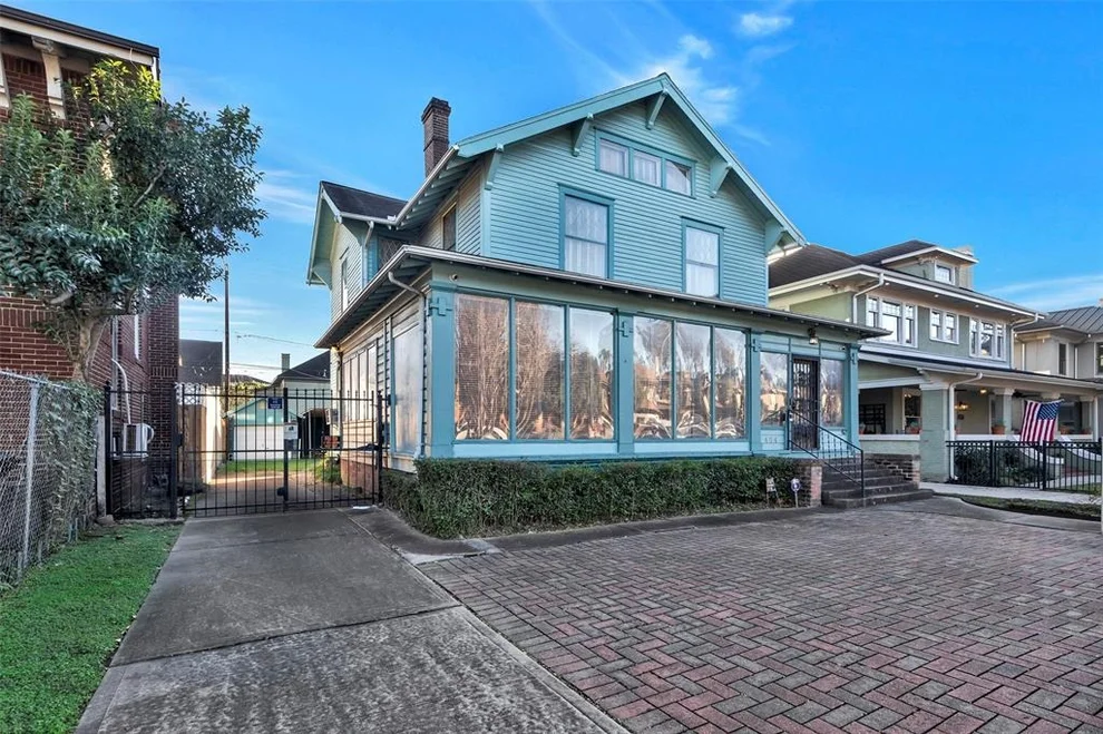 Unit for sale at 404 Avondale Street, Houston, TX 77006