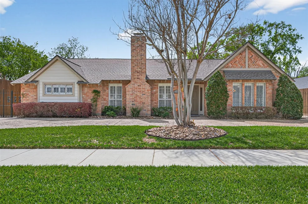 Unit for sale at 15705 Congo Lane, Jersey Village, TX 77040