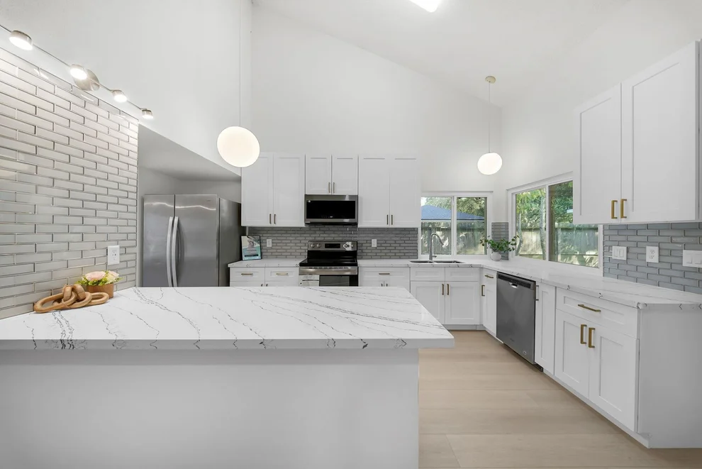 Unit for sale at 1910 Brushy Creek Drive, Sugar Land, TX 77478