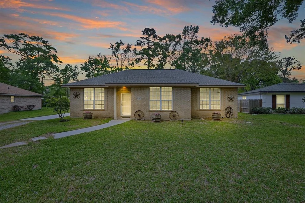 Unit for sale at 23410 Scenic Ridge, Porter, TX 77365