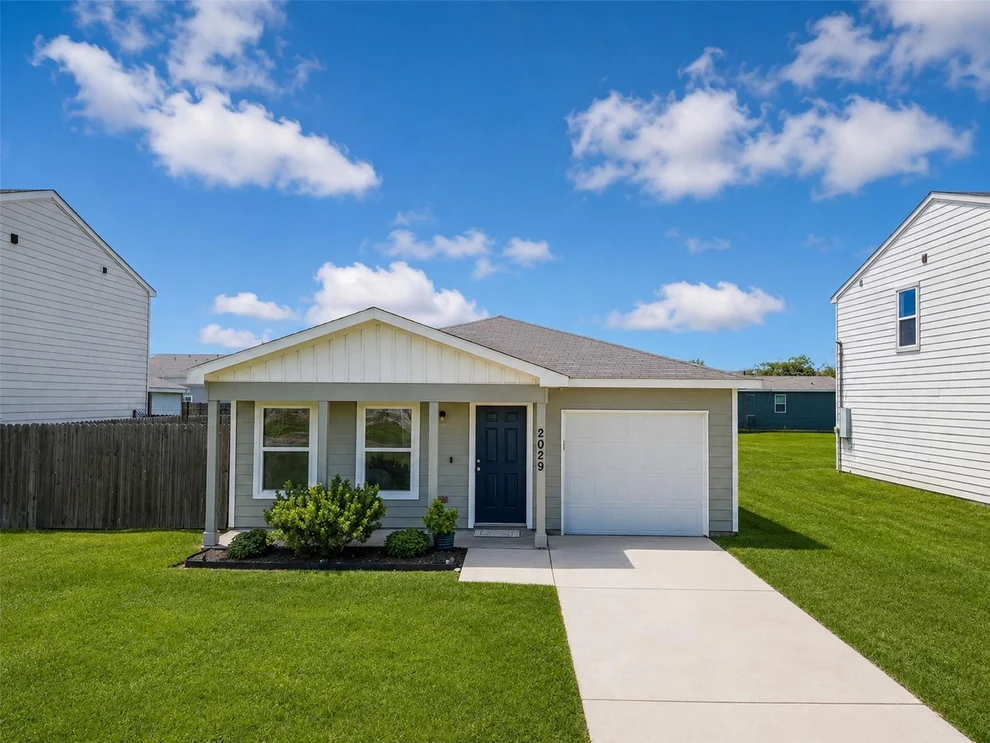 Unit for sale at 2029 6th Street, Hempstead, TX 77445