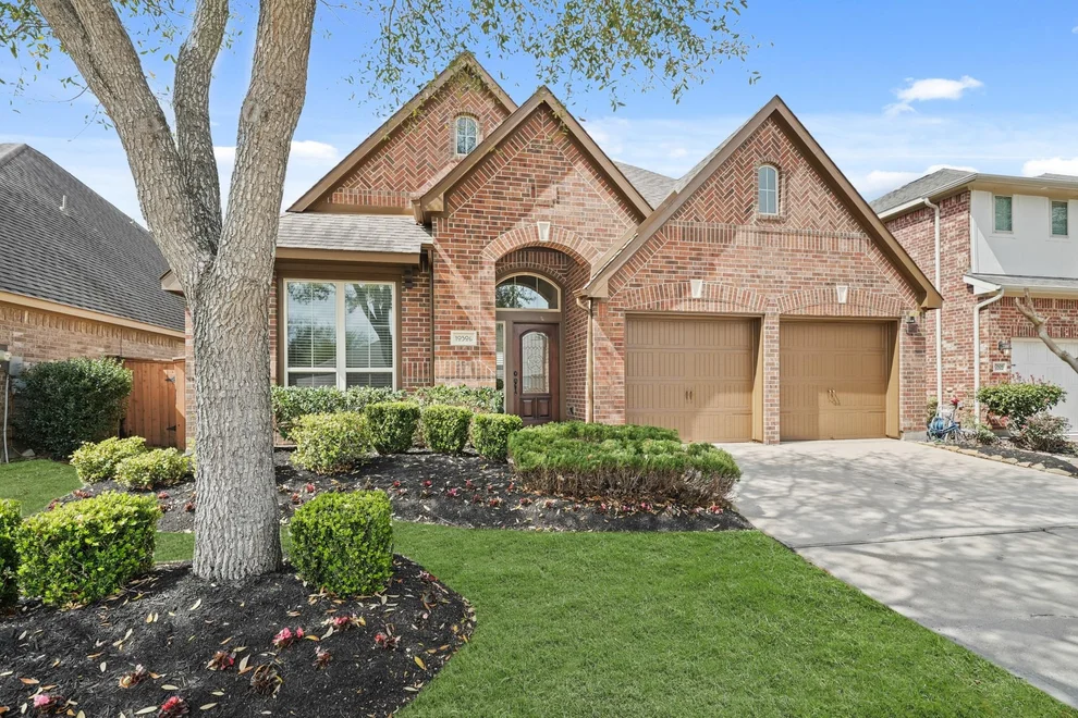 Unit for sale at 10306 Rouken Glen Court, Richmond, TX 77407