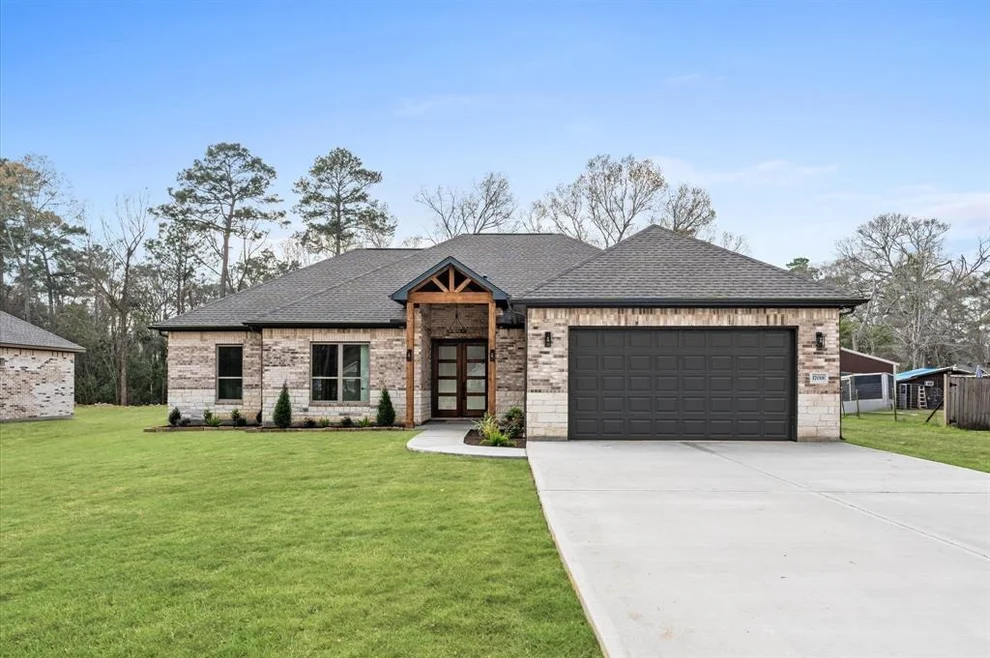 Unit for sale at 17018 Lexington Dr, Conroe, TX 77385