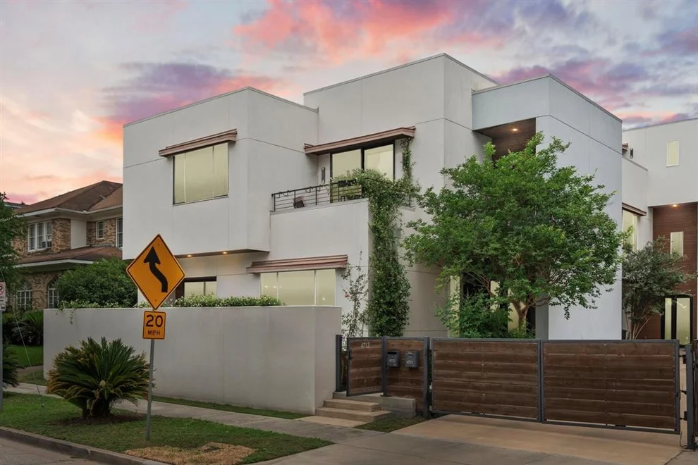 Unit for sale at 4712 La Branch Street, Houston, TX 77004