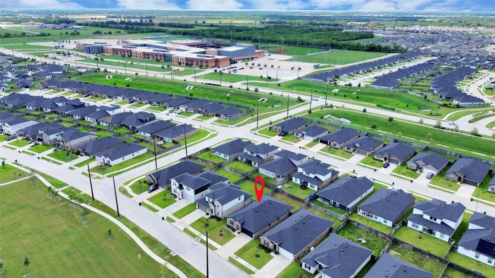 Unit for sale at 1015 Kinder Sky Lane, Rosharon, TX 77583
