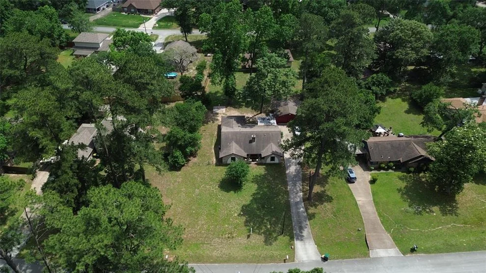 Unit for sale at 14135 Limerick Lane, Tomball, TX 77375