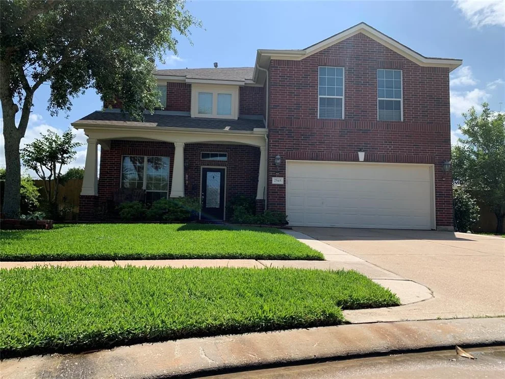 Unit for sale at 2545 Kildeer Court, League City, TX 77573