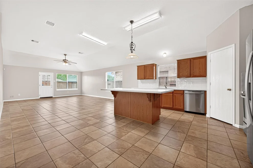 Unit for sale at 1434 Monterra Point, Fresno, TX 77545
