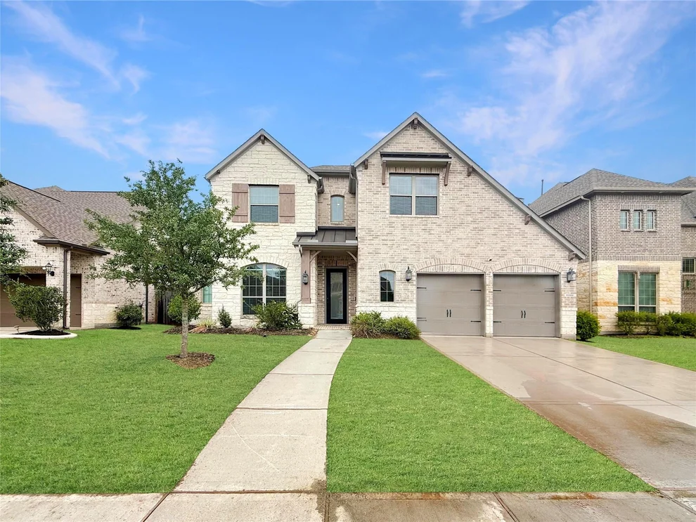 Unit for sale at 2219 Windmill Palm Drive, Brookshire, TX 77423