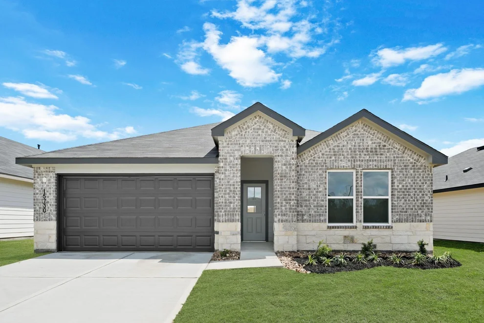 Unit for sale at 15730 Garden  Ridge Drive, Montgomery, TX 77316