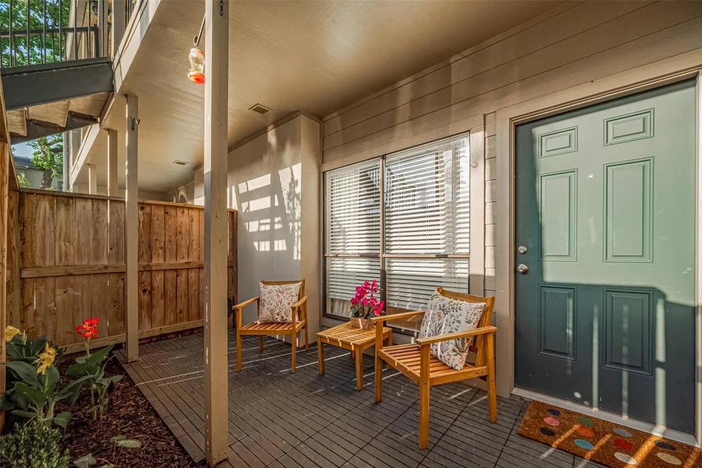 Unit for sale at 1100 Augusta Drive, Houston, TX 77057