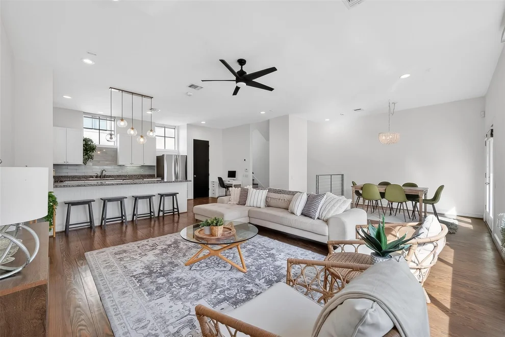 Unit for sale at 939 Colorado Street, Houston, TX 77007