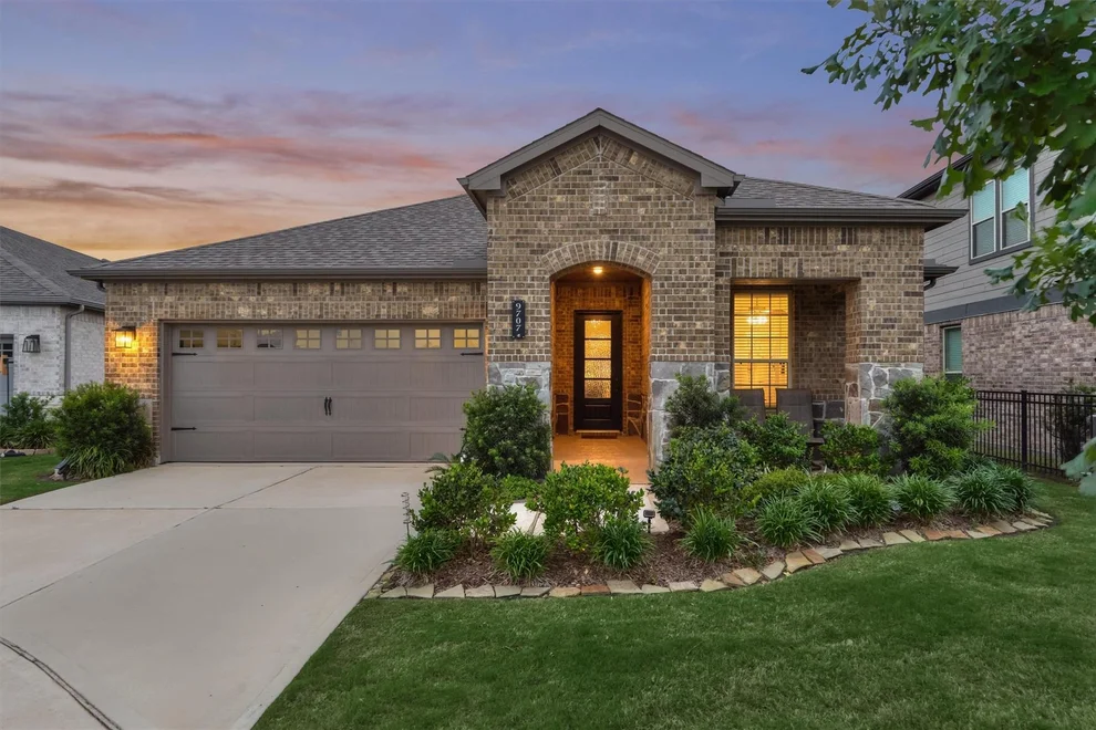 Unit for sale at 9707 Rockwell Drive, Willis, TX 77318