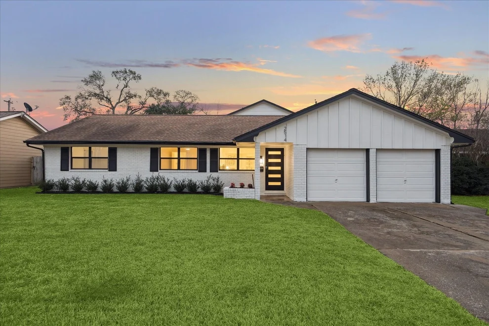 Unit for sale at 2514 Haverhill Drive, Houston, TX 77008