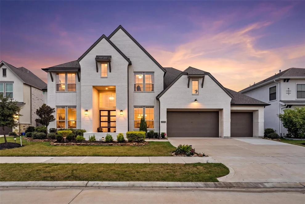 Unit for sale at 10835 White Mangrove Dr, Cypress, TX 77433