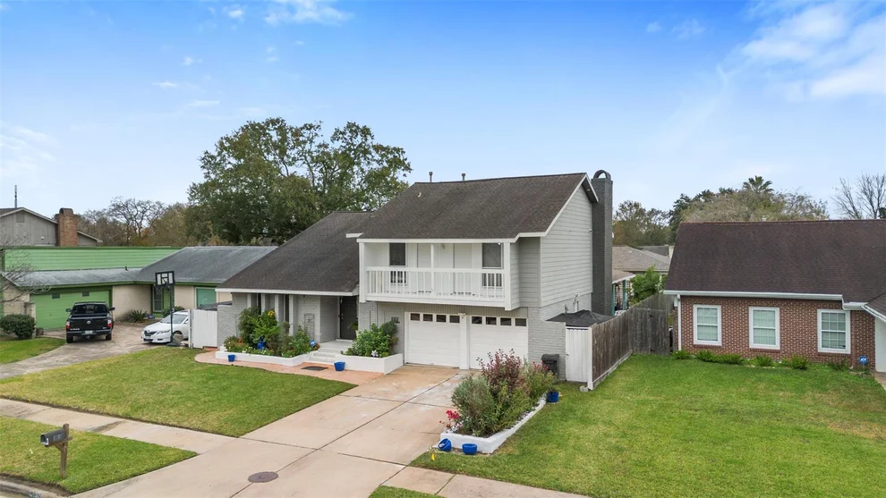 Unit for sale at 10706 Sagegreen Drive, Houston, TX 77089