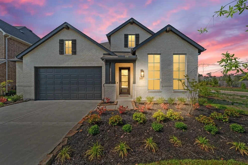 Unit for sale at 957 Terlingua Creek Drive, Conroe, TX 77304