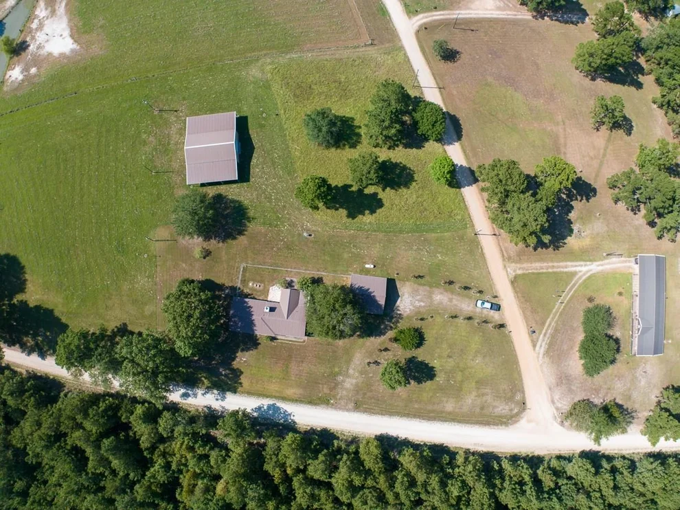 Unit for sale at 3308 County Road 4505, Crockett, TX 75835