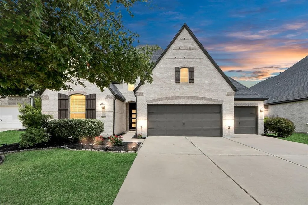 Unit for sale at 8522 Catlina Manor Lane, Richmond, TX 77407