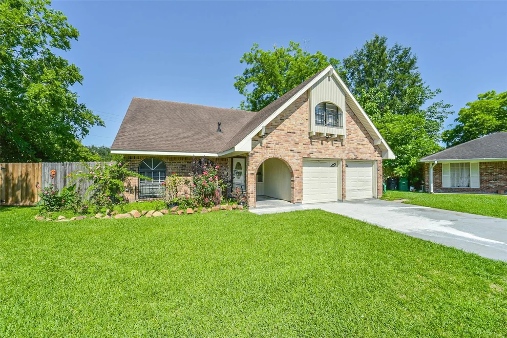Unit for sale at 10822 Sagegulf Lane, Houston, TX 77089