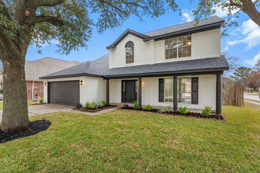 Unit for sale at 13706 Sablesprings Lane, Houston, TX 77014